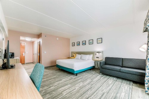 Hilton Garden Inn Outer Banks/Kitty Hawk - image 5