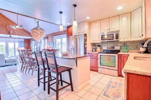 4158 - Maddie Mermaid's Beach House - image 1