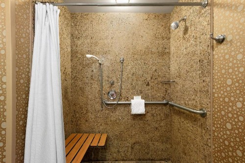 Hilton Knoxville - image 19