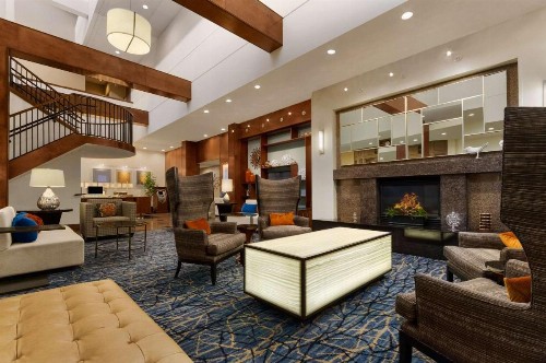 Hilton Knoxville - image 6