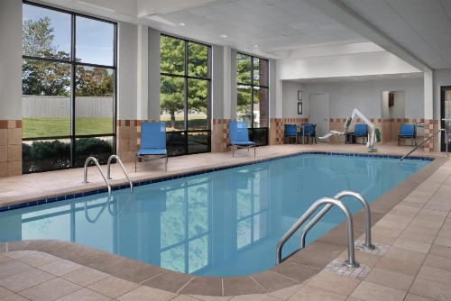 Hampton Inn & Suites-Knoxville/North I-75 - image 13