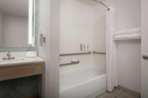 Hilton Garden Inn Knoxville West/Cedar Bluff - image 19