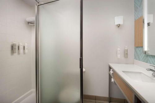 Hilton Garden Inn Knoxville West/Cedar Bluff - image 31