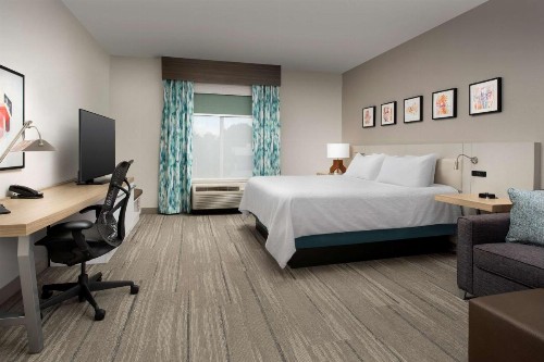 Hilton Garden Inn Knoxville West/Cedar Bluff - image 33
