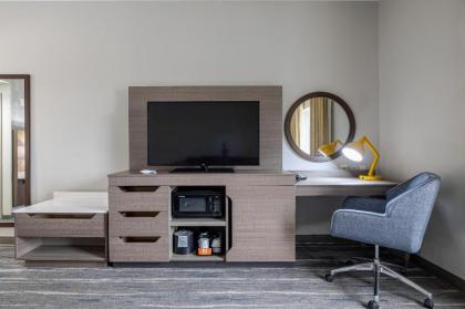 Hampton Inn Knoxville-West At Cedar Bluff - image 6
