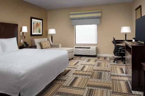 Hampton Inn Knoxville-East - image 19