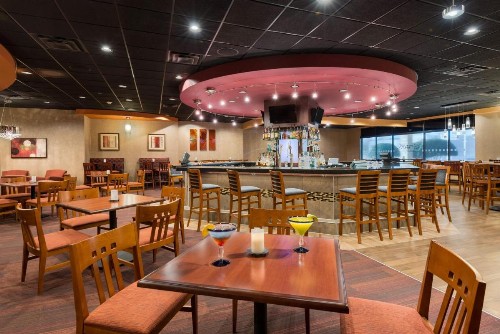 Holiday Inn Knoxville West - Cedar Bluff an IHG Hotel - image 10