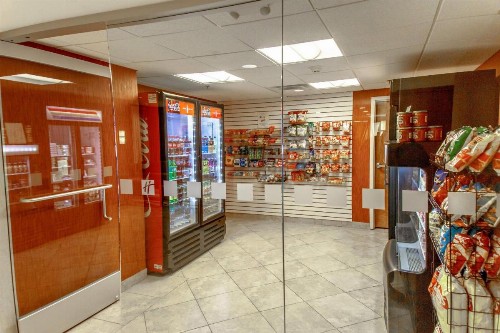 Holiday Inn Knoxville West - Cedar Bluff an IHG Hotel - image 28