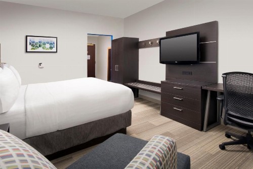 Holiday Inn Express Knoxville-Strawberry Plains an IHG Hotel - image 22