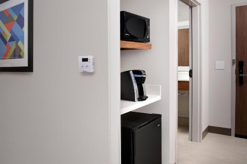 Holiday Inn Express Knoxville-Strawberry Plains an IHG Hotel - image 50