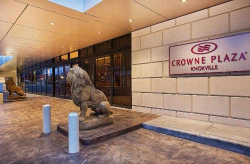 Crowne Plaza Hotel Knoxville an IHG Hotel - image 13