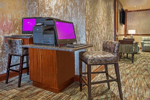 Crowne Plaza Hotel Knoxville an IHG Hotel - image 15