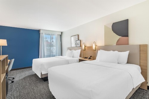 Clarion Inn & Suites near Downtown - image 9