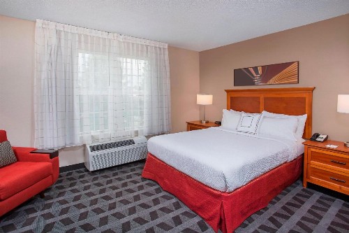 TownePlace Suites Knoxville Cedar Bluff - image 9
