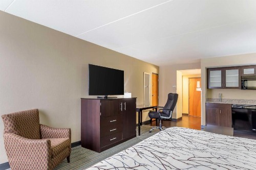 Best Western Plus Knoxville Cedar Bluff - image 16