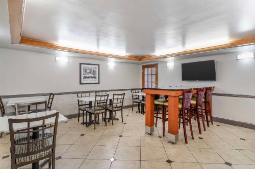 Best Western Plus Knoxville Cedar Bluff - image 8