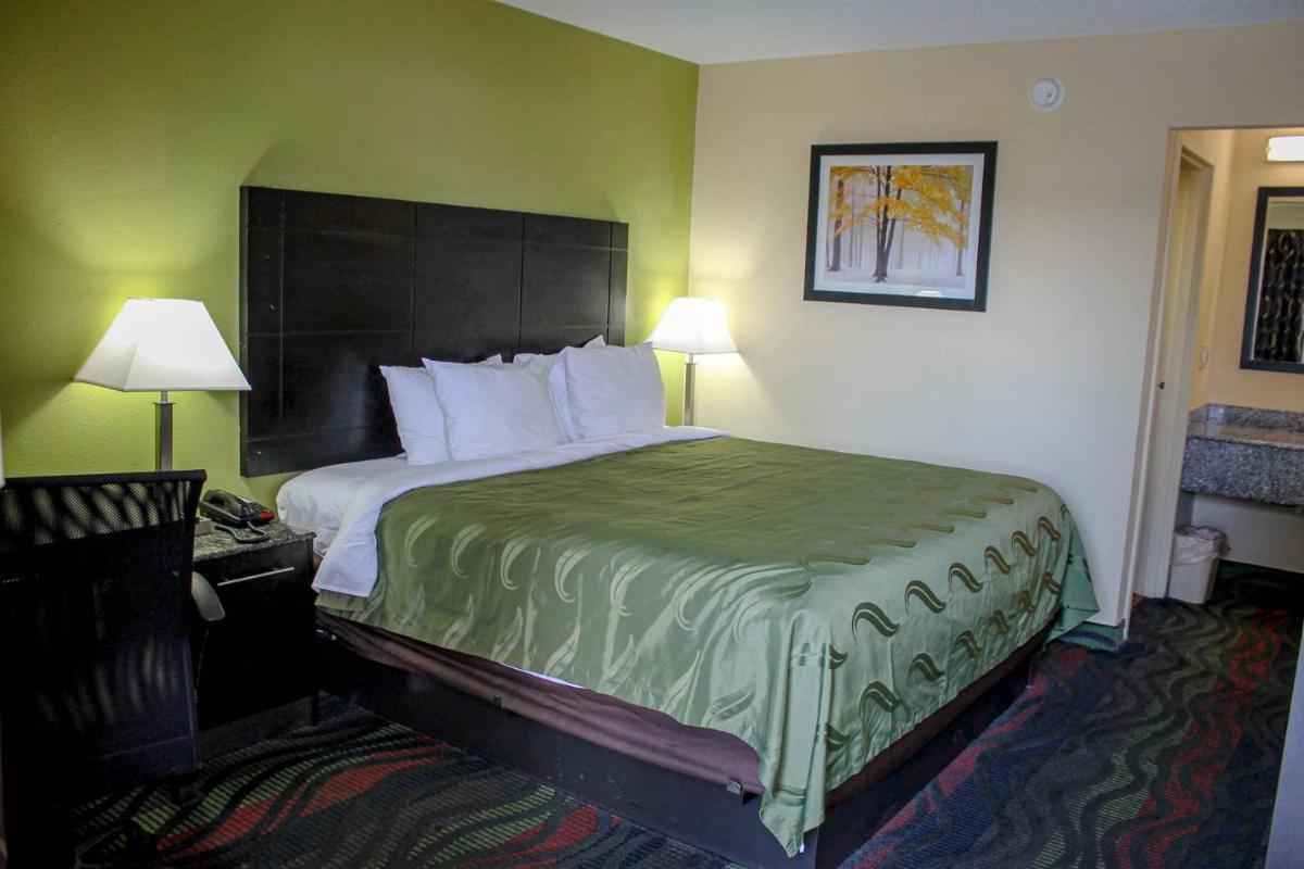 Motel 6 Knoxville Tn - East - image 5