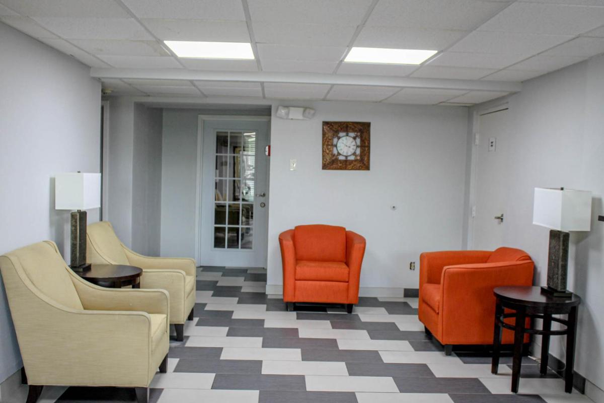 Motel 6 Knoxville Tn - East - image 6