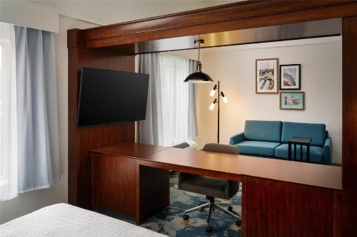 Hampton Inn & Suites Knoxville-Turkey Creek - image 14
