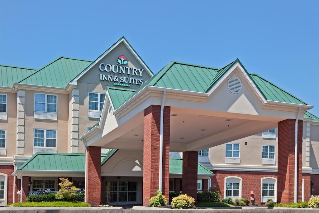 Country Inn & Suites by Radisson Knoxville West TN - image 7