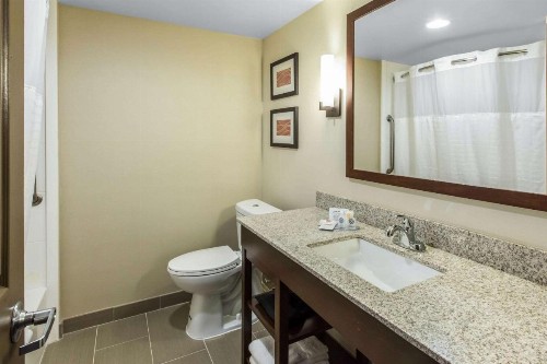 Comfort Inn & Suites Knoxville West - image 14