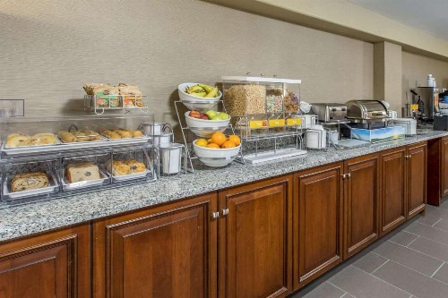 Comfort Inn & Suites Knoxville West - image 23