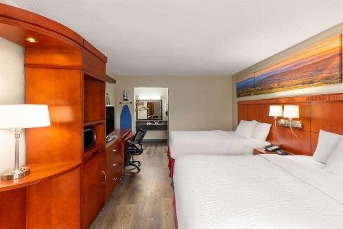 Days Inn by Wyndham Knoxville East - image 16