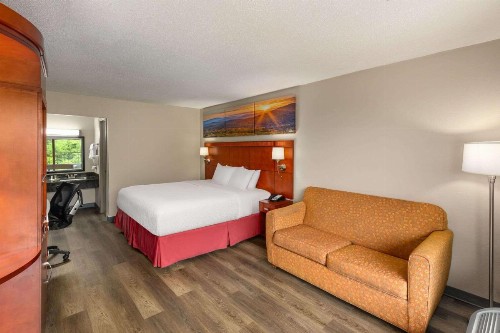 Days Inn by Wyndham Knoxville East - image 21
