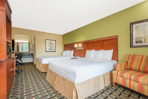 Days Inn by Wyndham Knoxville East - image 31
