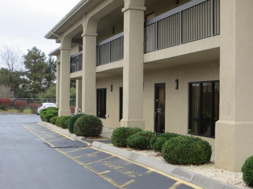 Travelodge by Wyndham Knoxville East - image 26