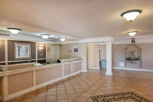 Motel 6-Knoxville TN - image 25