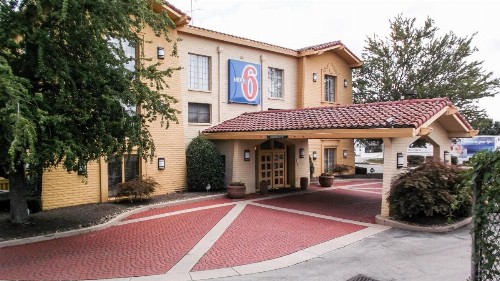 Motel 6-Knoxville TN - image 31