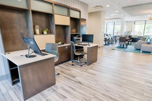Holiday Inn Knoxville N - Merchant Drive an IHG Hotel - image 11