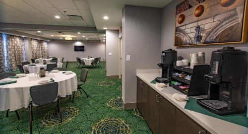 Holiday Inn Knoxville N - Merchant Drive an IHG Hotel - image 18