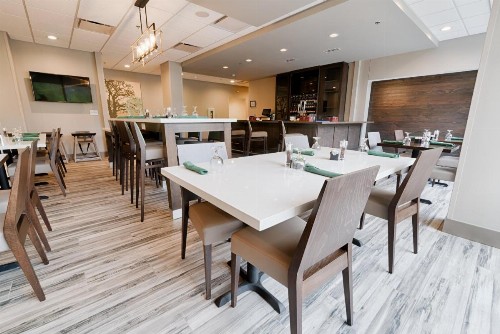 Holiday Inn Knoxville N - Merchant Drive an IHG Hotel - image 20