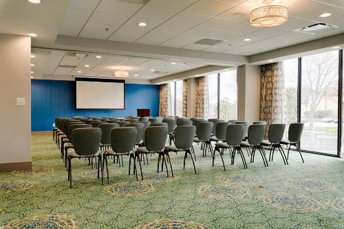 Holiday Inn Knoxville N - Merchant Drive an IHG Hotel - image 36