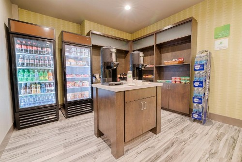 Holiday Inn Knoxville N - Merchant Drive an IHG Hotel - image 44
