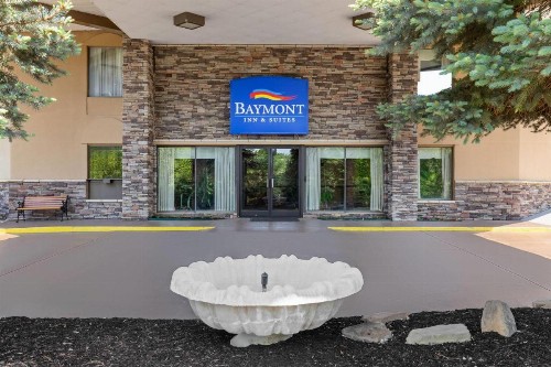 Baymont by Wyndham Knoxville I-75 - image 3