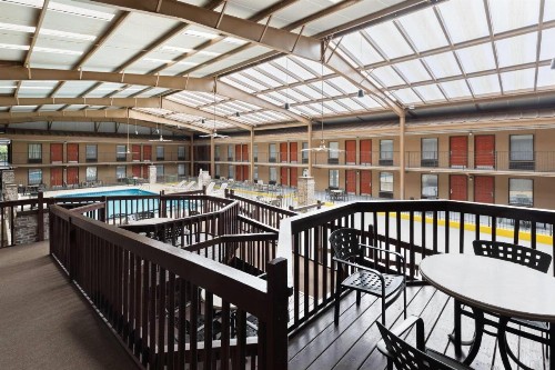 Baymont by Wyndham Knoxville I-75 - image 31