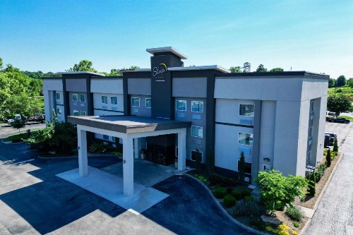 Clarion Inn & Suites West Knoxville - image 15