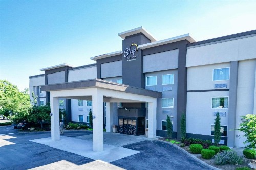 Clarion Inn & Suites West Knoxville - image 17