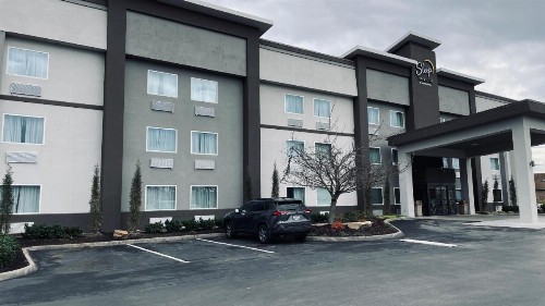 Clarion Inn & Suites West Knoxville - image 32