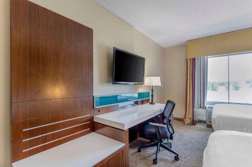 Comfort Suites East Knoxville - image 24
