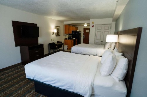 MainStay Suites Knoxville - image 18