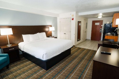 MainStay Suites Knoxville - image 22