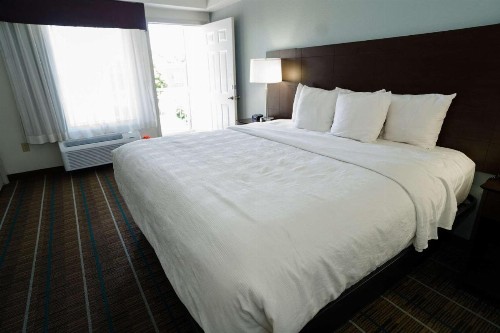 MainStay Suites Knoxville - image 25