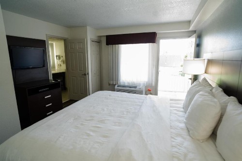 MainStay Suites Knoxville - image 36