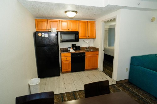 MainStay Suites Knoxville - image 41
