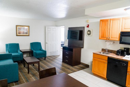 MainStay Suites Knoxville - image 48