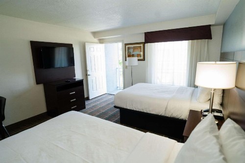 MainStay Suites Knoxville - image 8